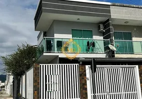 Foto 1 de Sobrado com 3 Quartos à venda, 65m² em Santa Regina, Camboriú