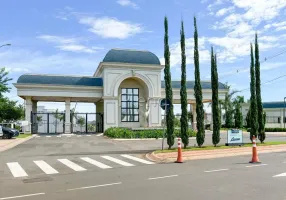 Foto 1 de Sobrado com 3 Quartos à venda, 297m² em Parque Brasil 500, Paulínia