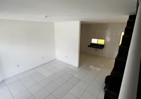 Foto 1 de Casa de Condomínio com 3 Quartos para alugar, 120m² em Amador, Eusébio