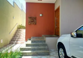 Foto 1 de Casa com 3 Quartos à venda, 398m² em Vila Melchizedec, Mogi das Cruzes