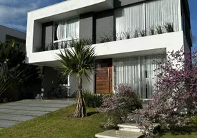 Foto 1 de Casa de Condomínio com 3 Quartos à venda, 303m² em Alphaville Abrantes, Camaçari