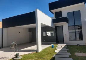 Foto 1 de Casa com 3 Quartos à venda, 155m² em Residencial Canada, Goiânia