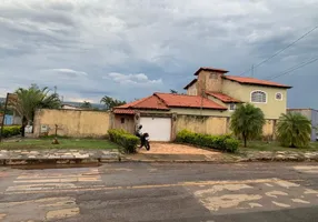 Foto 1 de Casa de Condomínio com 4 Quartos à venda, 342m² em Setor Tradicional, Brasília