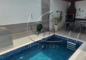 Foto 1 de Casa de Condomínio com 4 Quartos à venda, 140m² em Praia de Juquehy, São Sebastião