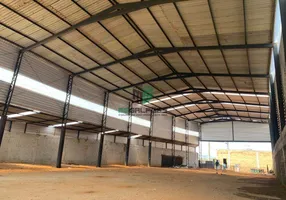 Foto 1 de Galpão/Depósito/Armazém para alugar, 1000m² em Vila Iris, Santa Luzia