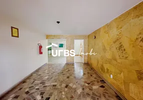 Foto 1 de Casa com 7 Quartos à venda, 257m² em Setor Sul, Goiânia
