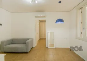 Foto 1 de Apartamento com 1 Quarto à venda, 34m² em Centro Histórico, Porto Alegre