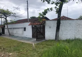 Foto 1 de Casa com 2 Quartos à venda, 55m² em Gaviotas, Itanhaém