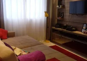 Foto 1 de Apartamento com 2 Quartos à venda, 54m² em Novo Mundo, Curitiba