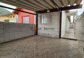 Foto 1 de Casa com 2 Quartos à venda, 125m² em Balneário Itaoca, Mongaguá