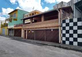 Foto 1 de Casa com 3 Quartos à venda, 250m² em Jardim Bom Tempo, Taboão da Serra