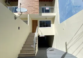 Foto 1 de Sobrado com 3 Quartos para alugar, 150m² em Jardim Vitória, Macaé