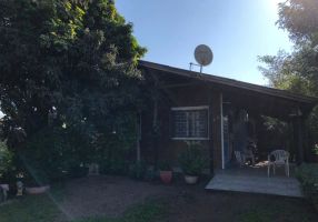 Casa de Condomínio na Rua Santa Mônica, 404, Ponta Grossa em Porto Alegre,  por R$ 205.000 - Viva Real