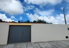 Foto 1 de Casa com 2 Quartos à venda, 150m² em Extremoz, Extremoz