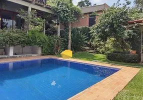 Foto 1 de Casa de Condomínio com 5 Quartos à venda, 415m² em Jardim Leonor, São Paulo