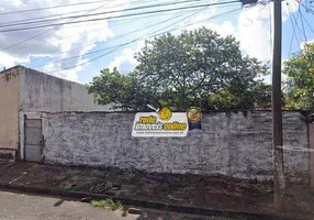 Foto 1 de Lote/Terreno à venda, 336m² em Santa Maria, Uberaba