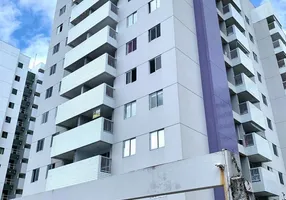 Foto 1 de Apartamento com 3 Quartos à venda, 75m² em Ponta Verde, Maceió