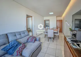 Foto 1 de Apartamento com 3 Quartos à venda, 90m² em Carlos Prates, Belo Horizonte