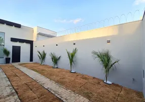 Foto 1 de Casa com 2 Quartos à venda, 125m² em Parque Residencial Castelo, Bauru