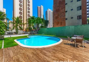 Foto 1 de Apartamento com 4 Quartos para alugar, 305m² em Meireles, Fortaleza