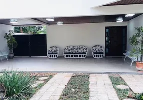 Foto 1 de Casa com 4 Quartos à venda, 180m² em Riviera de São Lourenço, Bertioga