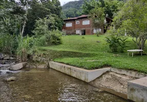 Foto 1 de Fazenda/Sítio com 4 Quartos à venda, 52m² em Santo Agostinho, Conceição de Macabu