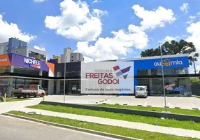 Foto 1 de Ponto Comercial para alugar, 223m² em Água Verde, Curitiba