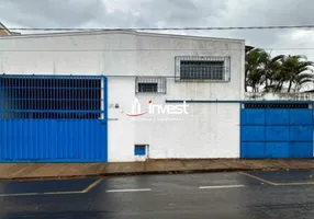 Foto 1 de Galpão/Depósito/Armazém para alugar, 500m² em Mercês, Uberaba