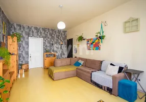 Foto 1 de Apartamento com 3 Quartos à venda, 60m² em Centro, Curitiba