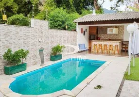Foto 1 de Casa com 3 Quartos à venda, 102m² em Serra Grande, Niterói