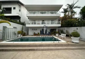 Foto 1 de Casa com 5 Quartos para venda ou aluguel, 540m² em Parque dos Príncipes, São Paulo