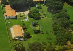 Foto 1 de Fazenda/Sítio com 4 Quartos à venda, 700m² em Chacaras Santo Antonio, Santo Antônio de Posse