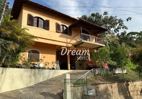 Foto 1 de Casa com 4 Quartos à venda, 192m² em Quinta da Barra, Teresópolis