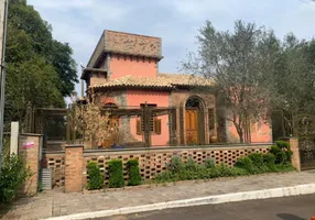 Foto 1 de Casa com 2 Quartos à venda, 350m² em Vale Do Bosque, Gramado