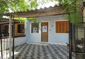 Foto 1 de Casa com 2 Quartos à venda, 50m² em Hípica, Porto Alegre