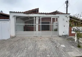 Foto 1 de Casa com 2 Quartos para alugar, 55m² em Jardim Itapel, Itanhaém