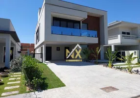 Foto 1 de Casa de Condomínio com 4 Quartos à venda, 315m² em Centro, Camboriú