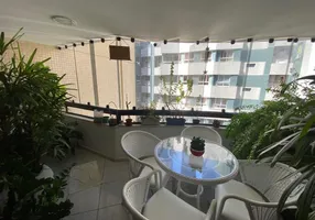 Foto 1 de Apartamento com 4 Quartos à venda, 118m² em Pituba, Salvador