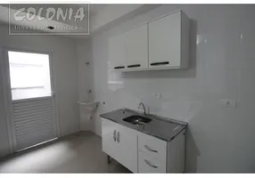 Foto 1 de Apartamento com 2 Quartos para alugar, 58m² em Vila Curuçá, Santo André