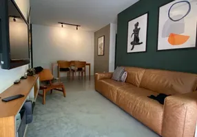 Foto 1 de Apartamento com 2 Quartos à venda, 65m² em Jardim Londrina, São Paulo