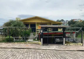 Foto 1 de Casa com 4 Quartos à venda, 266m² em Charqueadas, Caxias do Sul