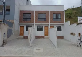 Foto 1 de Casa com 2 Quartos à venda, 70m² em Linhares, Juiz de Fora