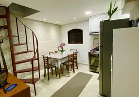 Foto 1 de Casa com 1 Quarto à venda, 84m² em Parque Regina, São Paulo
