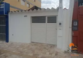 Foto 1 de Casa com 2 Quartos à venda, 86m² em Vila Tupi, Praia Grande