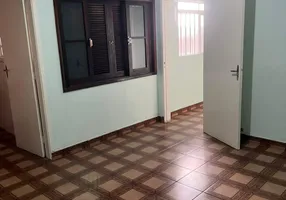 Foto 1 de Casa com 2 Quartos à venda, 164m² em Fundaçao, São Caetano do Sul