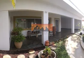 Foto 1 de Casa com 4 Quartos para alugar, 368m² em Barão Geraldo, Campinas