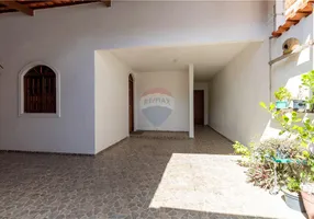 Foto 1 de Casa com 4 Quartos à venda, 212m² em Santa Terezinha, Santo Antônio de Jesus