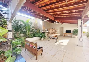 Foto 1 de Casa com 3 Quartos à venda, 254m² em Vila Nogueira, Campinas