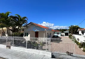 Foto 1 de Casa com 5 Quartos à venda, 150m² em Centro, Palhoça
