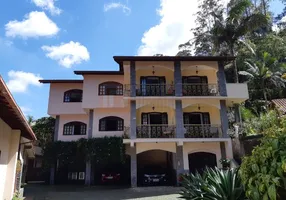 Foto 1 de Fazenda/Sítio com 8 Quartos à venda, 2500m² em Mury, Nova Friburgo